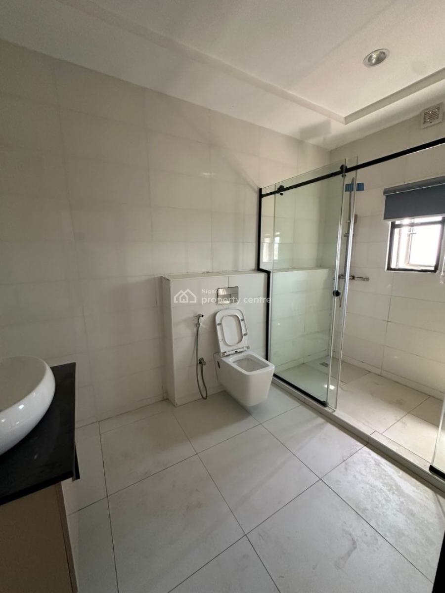 Furnished 5 Beds  & 3 Living Rooms Terraced Duplex, Guzape District, Abuja, Terraced Duplex for Sale