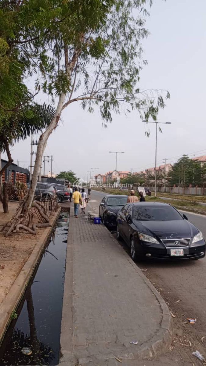 1,343.50sqm Warehouse Along Monastery Road Sangotedo, Monastery Road, Sangotedo, Ajah, Lagos, Warehouse for Sale