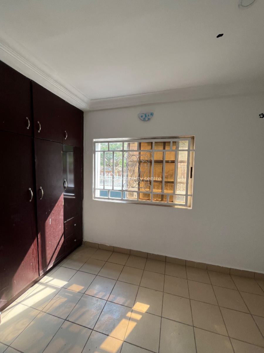 Standard 3 Bedroom Bungalow Alone in The Compound, Inside an Estate Along Sunnyvale Expressway, Tarred Road All Through, Galadimawa, Abuja, Semi-detached Bungalow for Rent