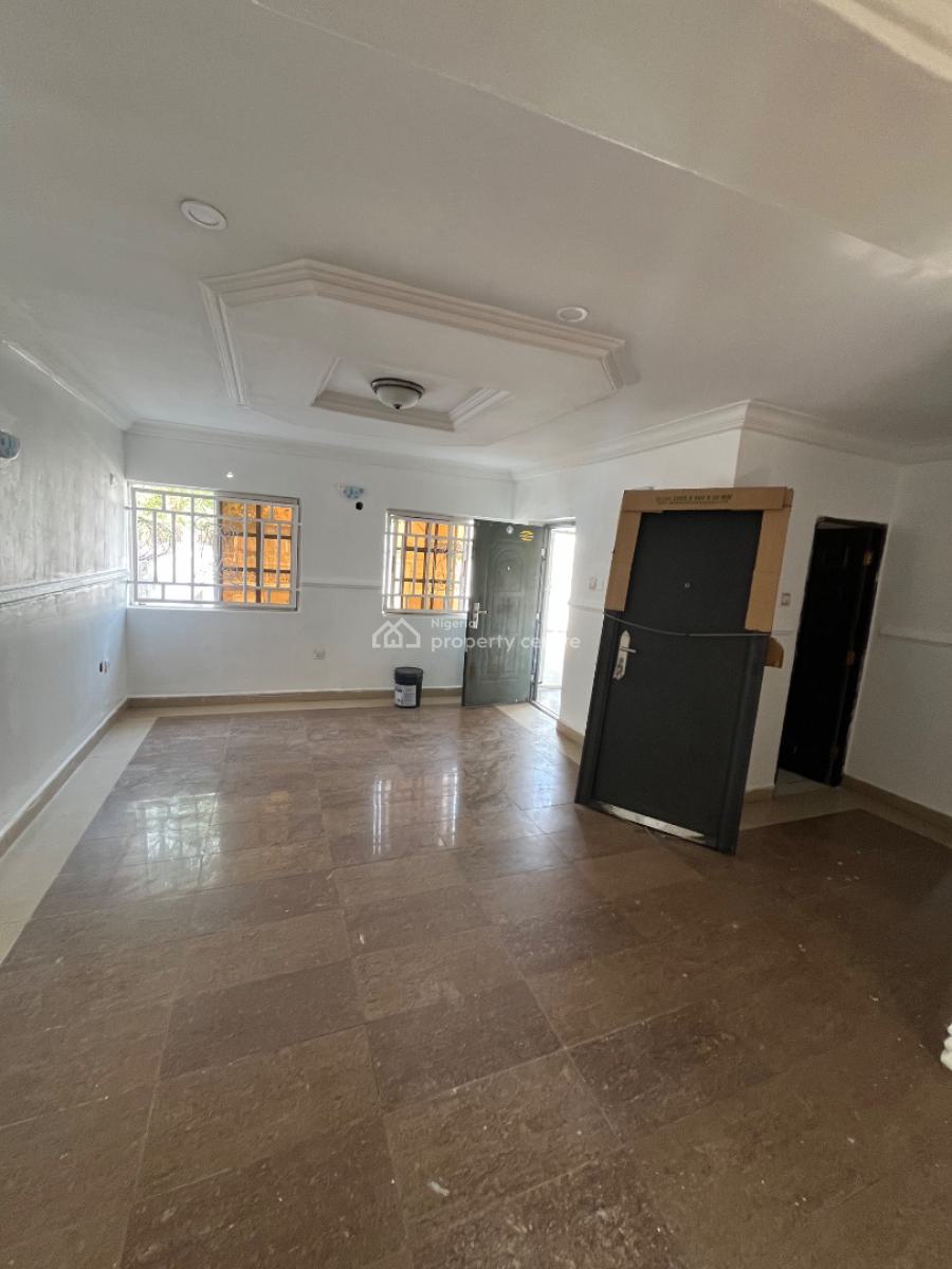 Standard 3 Bedroom Bungalow Alone in The Compound, Inside an Estate Along Sunnyvale Expressway, Tarred Road All Through, Galadimawa, Abuja, Semi-detached Bungalow for Rent