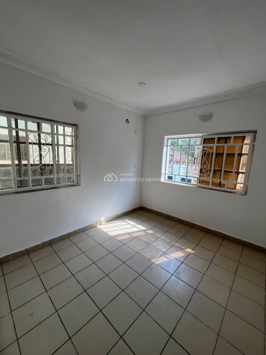 Standard 3 Bedroom Bungalow Alone in The Compound, Inside an Estate Along Sunnyvale Expressway, Tarred Road All Through, Galadimawa, Abuja, Semi-detached Bungalow for Rent