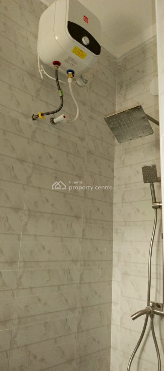 2bedroom Flat, Powerline Estate, Magboro, Ogun, Flat / Apartment for Rent