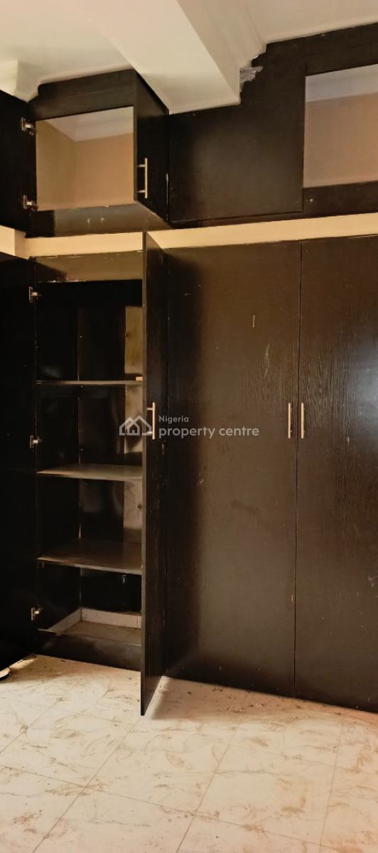 2bedroom Flat, Powerline Estate, Magboro, Ogun, Flat / Apartment for Rent