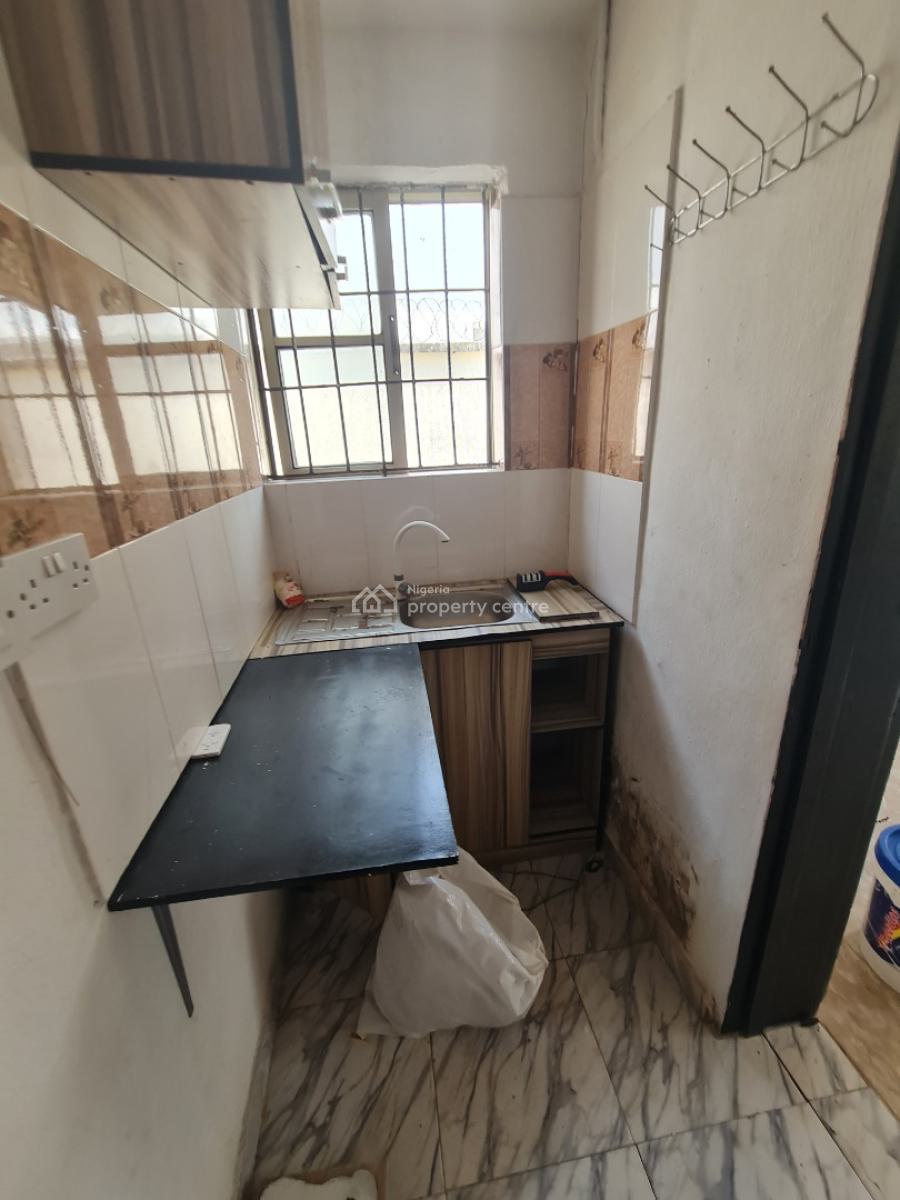 Beautiful One Room Selfcontain with Kitchen at Lekki Phase 1 for N2.9m, Lekki Phase 1, Lekki Phase 1, Lekki, Lagos, Self Contain (single Rooms) for Rent