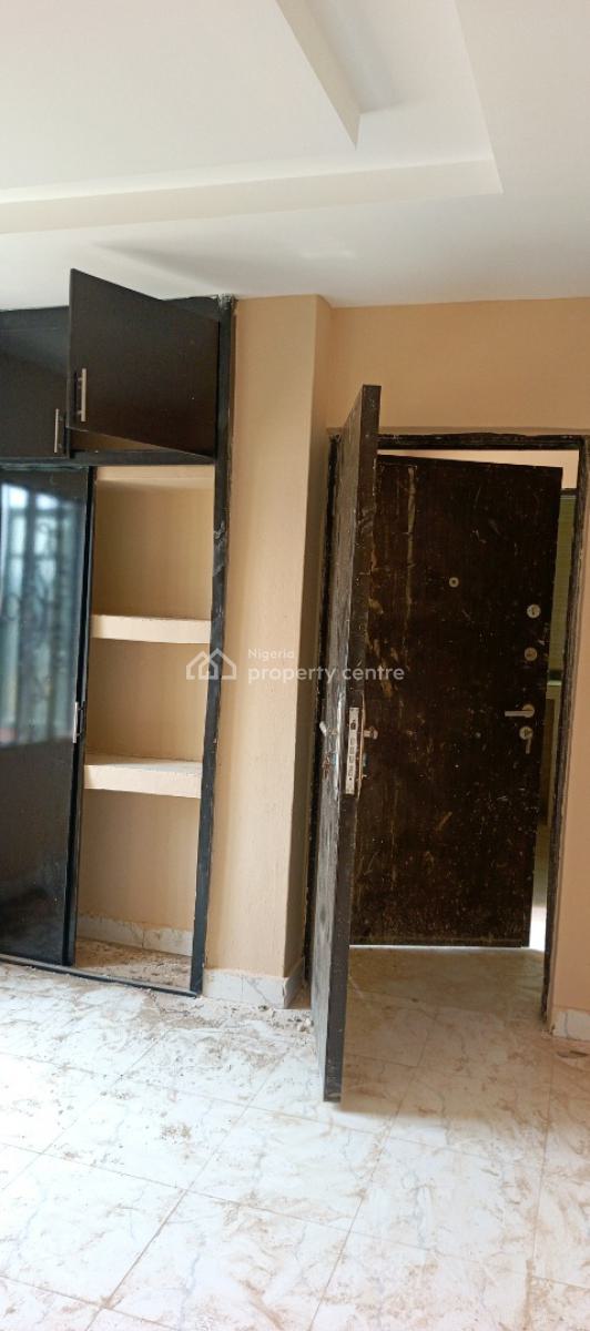 2bedroom Flat, Powerline Avenue, Magboro, Ogun, Flat / Apartment for Rent