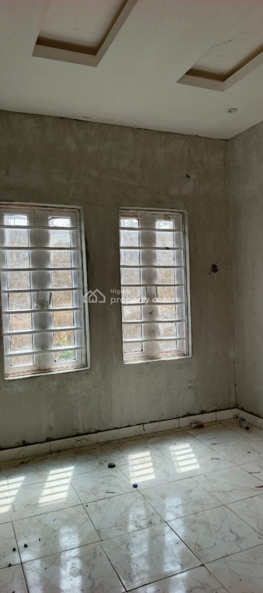 2bedroom Flat, Powerline Estate, Magboro, Ogun, Flat / Apartment for Rent