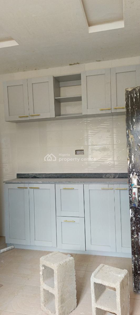 2bedroom Flat, Powerline Estate, Magboro, Ogun, Flat / Apartment for Rent