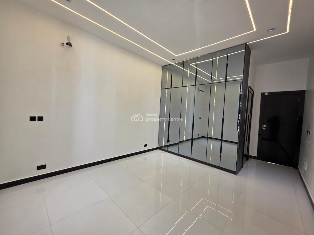5 Bedrooms Fully Detached Duplex with Swimming Pool, Chevron Tollgate, Lekki, Lagos, Detached Duplex for Sale