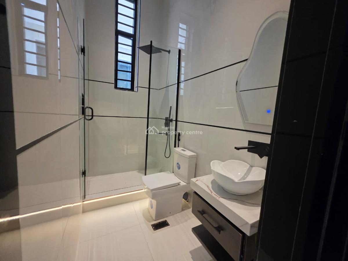 5 Bedrooms Fully Detached Duplex with Swimming Pool, Chevron Tollgate, Lekki, Lagos, Detached Duplex for Sale