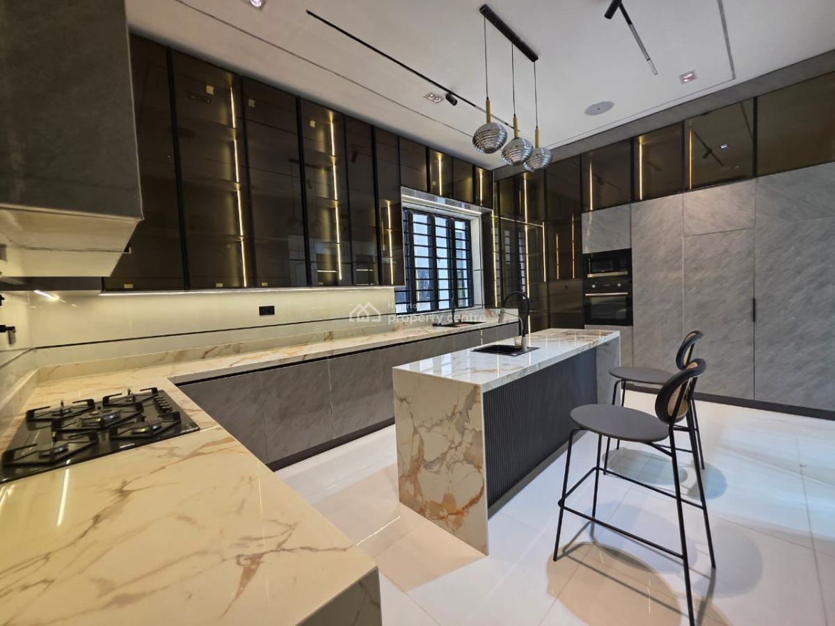 5 Bedrooms Fully Detached Duplex with Swimming Pool, Chevron Tollgate, Lekki, Lagos, Detached Duplex for Sale