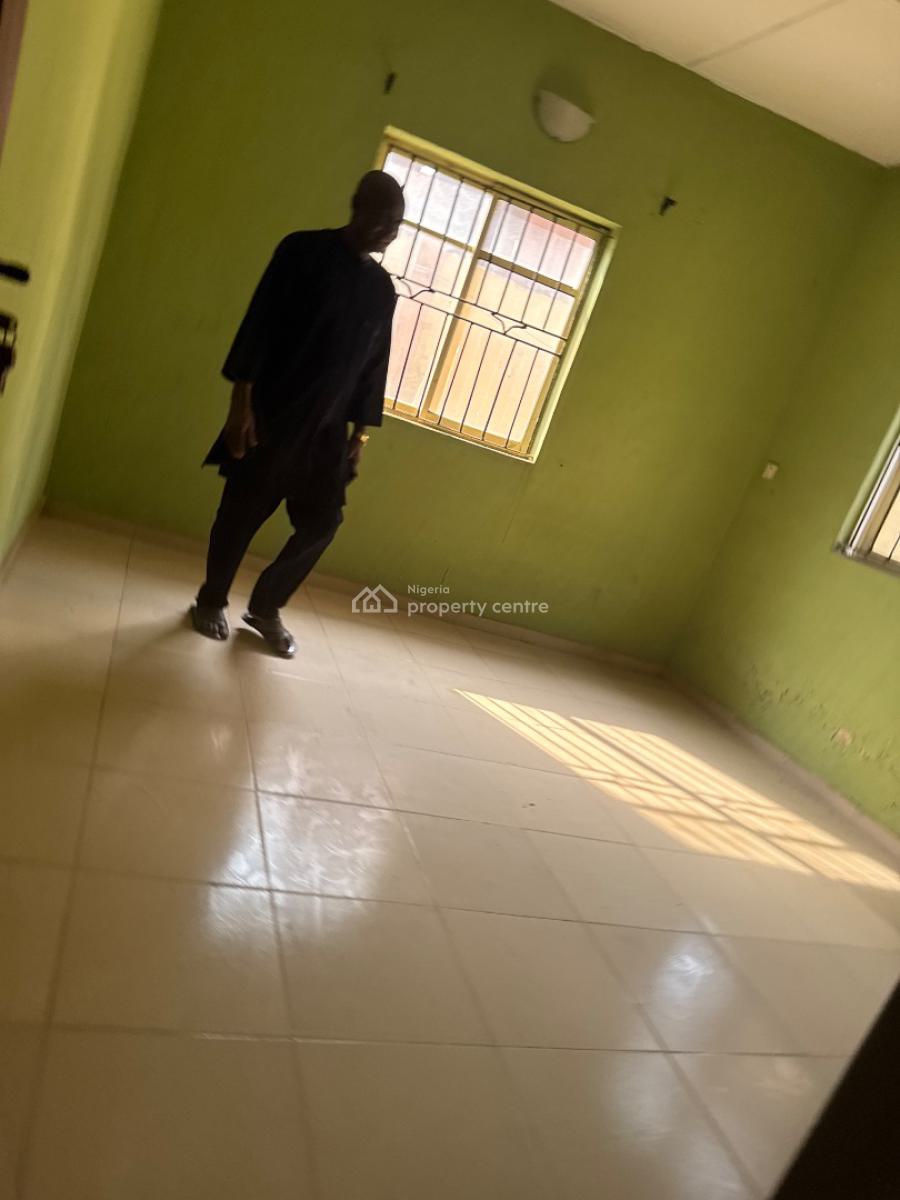 Standard Room and Parlor Self Con, Stadium, Igbogbo, Ikorodu, Lagos, Mini Flat (room and Parlour) for Rent