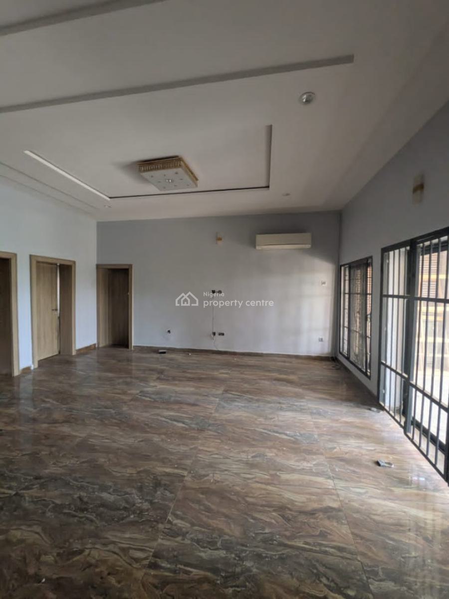 a Well-built Spacious 5-bedroom Semi-detached Duplex, Apo Legislative Quaters Abuja., Apo, Abuja, Semi-detached Duplex for Rent