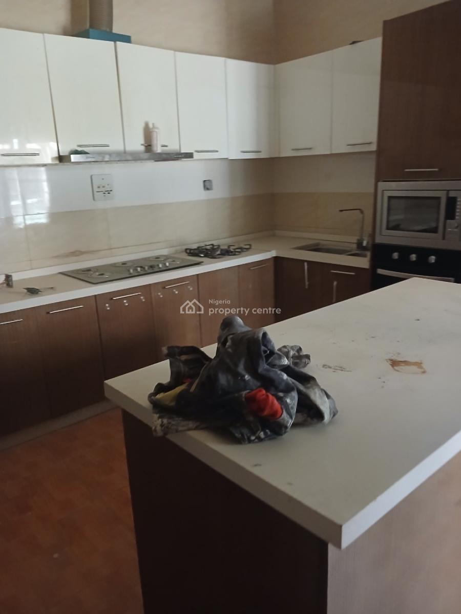 a Well-built Spacious 5-bedroom Semi-detached Duplex, Apo Legislative Quaters, Apo, Abuja, Semi-detached Duplex for Rent