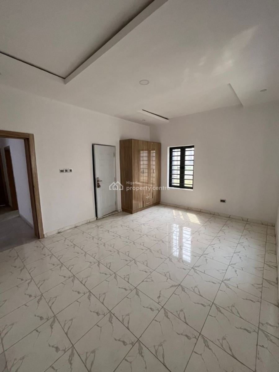 Exquisitely Built 3 Bedroom Apartment, Ikota, Lekki, Lagos, Flat / Apartment for Sale