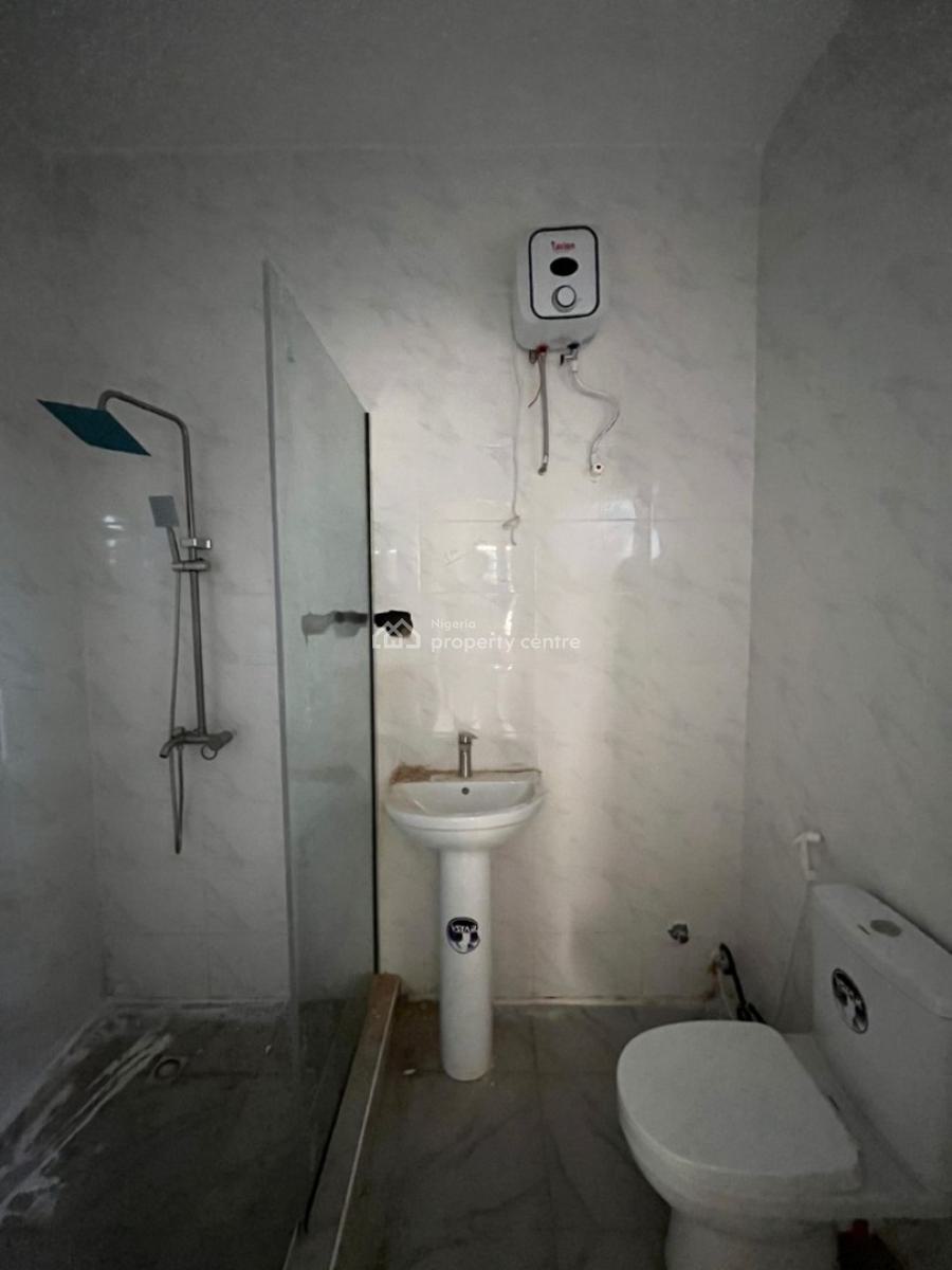 Exquisitely Built 3 Bedroom Apartment, Ikota, Lekki, Lagos, Flat / Apartment for Sale