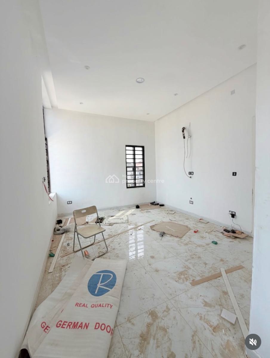 Spaciously Built 5 Bedroom Fully Detached Duplex with Bq, Gra Phase 1, Magodo, Lagos, Detached Duplex for Sale