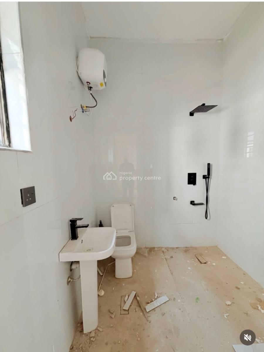 Spaciously Built 5 Bedroom Fully Detached Duplex with Bq, Gra Phase 1, Magodo, Lagos, Detached Duplex for Sale