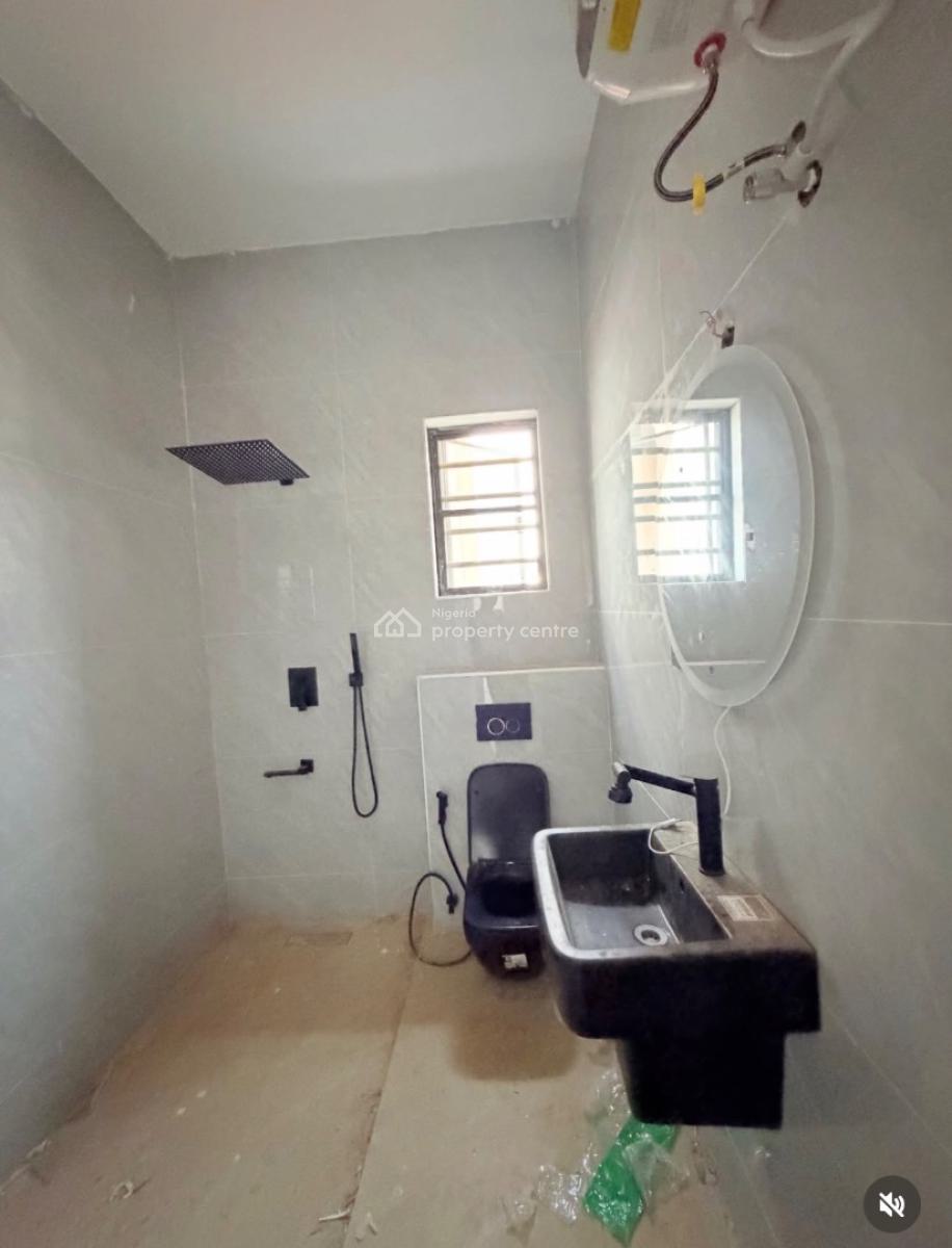 Spaciously Built 5 Bedroom Fully Detached Duplex with Bq, Gra Phase 1, Magodo, Lagos, Detached Duplex for Sale