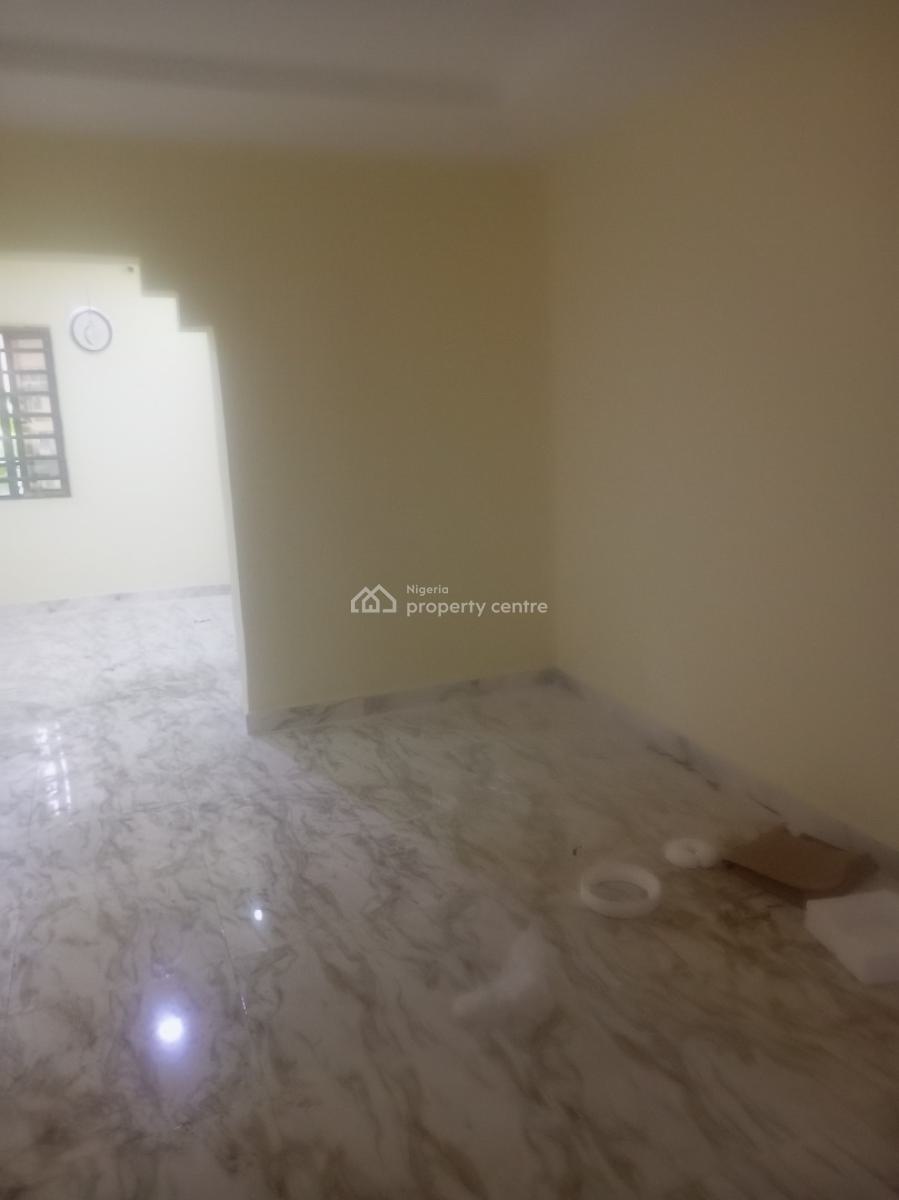 2bedrom Flat Available, 1odemo Street Victory Estate Ogombo, Ogombo, Ajah, Lagos, Flat / Apartment for Rent