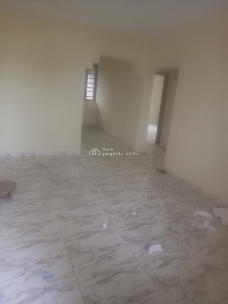 2bedrom Flat Available, 1odemo Street Victory Estate Ogombo, Ogombo, Ajah, Lagos, Flat / Apartment for Rent
