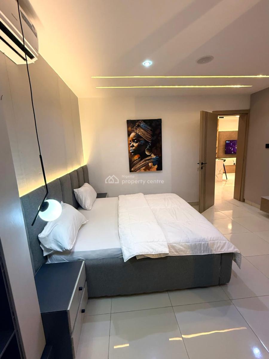 Aesthetically Pleasing 2 Bedroom Apartment in Surulere, Rotimi Street, Surulere, Lagos, Flat / Apartment Short Let