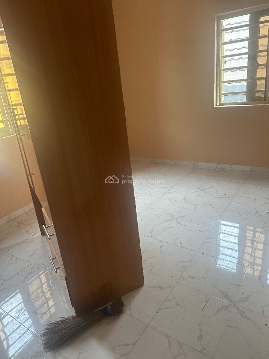 Three Bedroom Flat Agungi, Agungi, Lekki, Lagos, Flat / Apartment for Rent