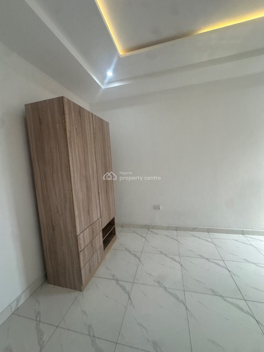 Four Bedroom Terrace with Bq  Swimming Pool, Atlantic View Estate New Road, Igbo Efon, Lekki, Lagos, Flat / Apartment for Rent