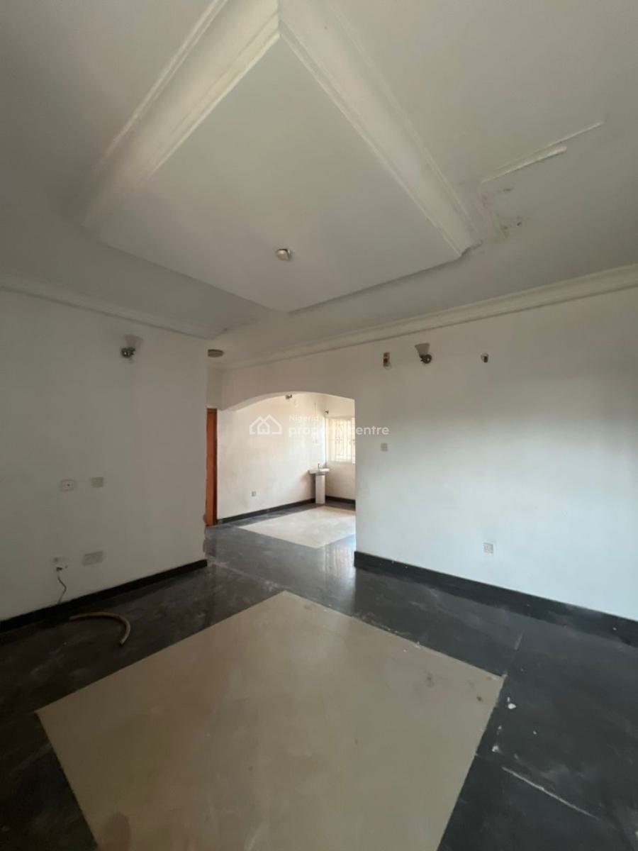 3 Bedroom Apartment in a Good Location, Mobile Road, Ajah, Lagos, Flat / Apartment for Rent