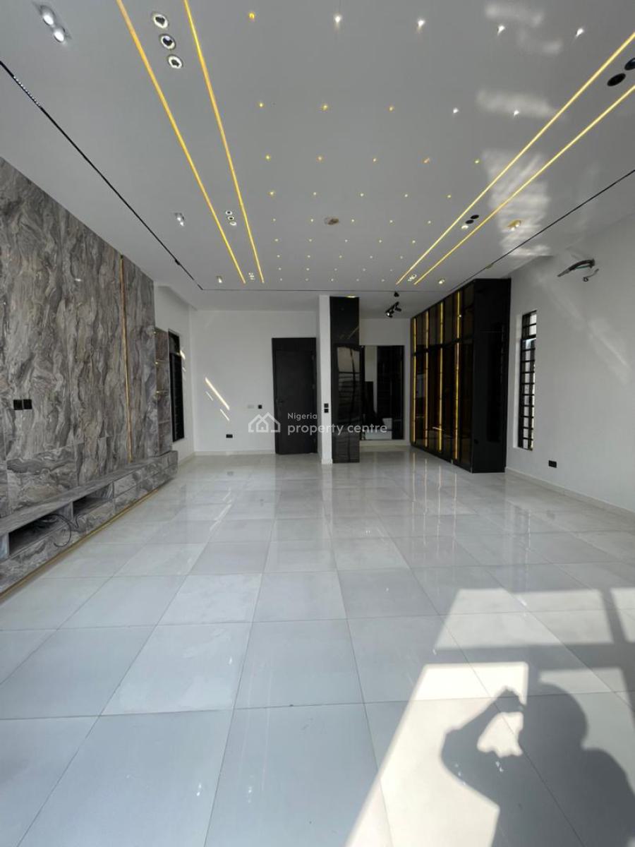 Super Luxury 5 Bedroom Detached Home with Bq & Swimming Pool for Grab, Chevron, Lekki, Lagos, Detached Duplex for Sale