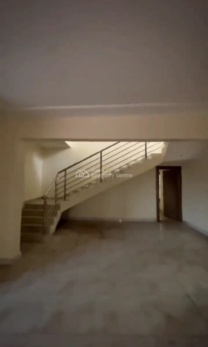 5bedroom Fully Detached Duplex in Karsana, Along The Express of Kubwa, Karsana, Abuja, Detached Duplex for Sale