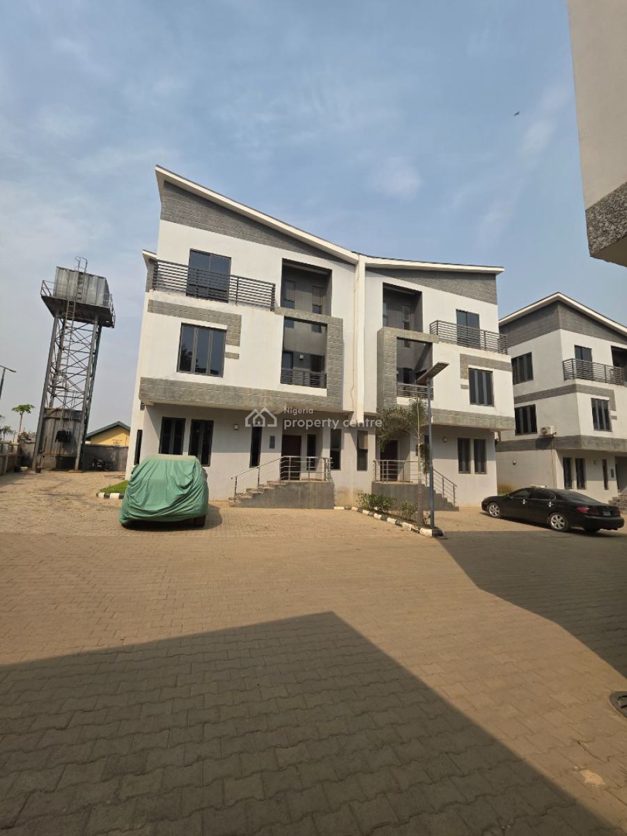 Massive 4 Bedroom Semi-detached Duplex with Bq, Kado, Abuja, Semi-detached Duplex for Sale
