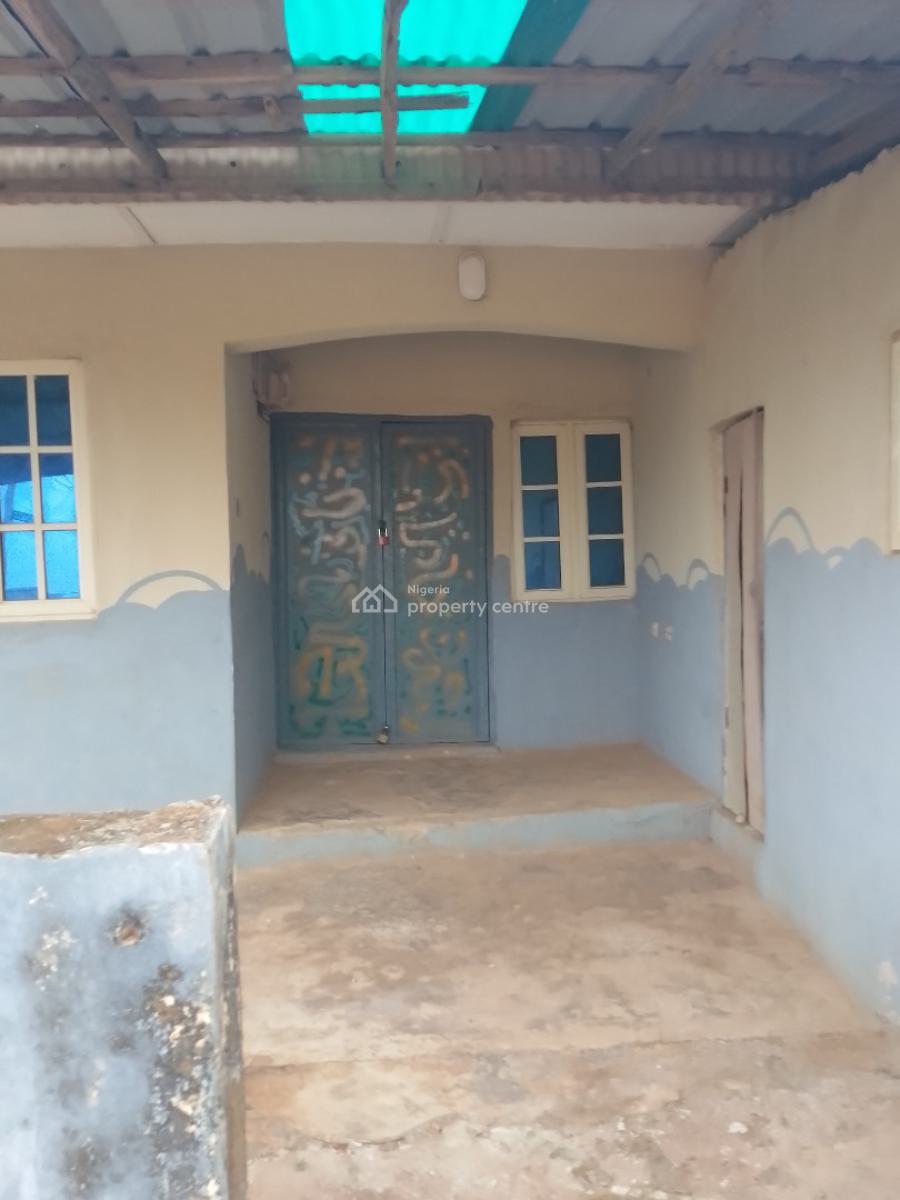 2 Bed with 2 Room and Parlor, Igbogbo Estate, Igbogbo, Ikorodu, Lagos, Block of Flats for Sale