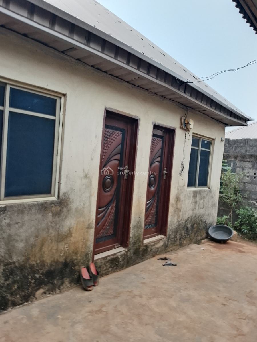 2 Bed with 2 Room and Parlor, Igbogbo Estate, Igbogbo, Ikorodu, Lagos, Block of Flats for Sale
