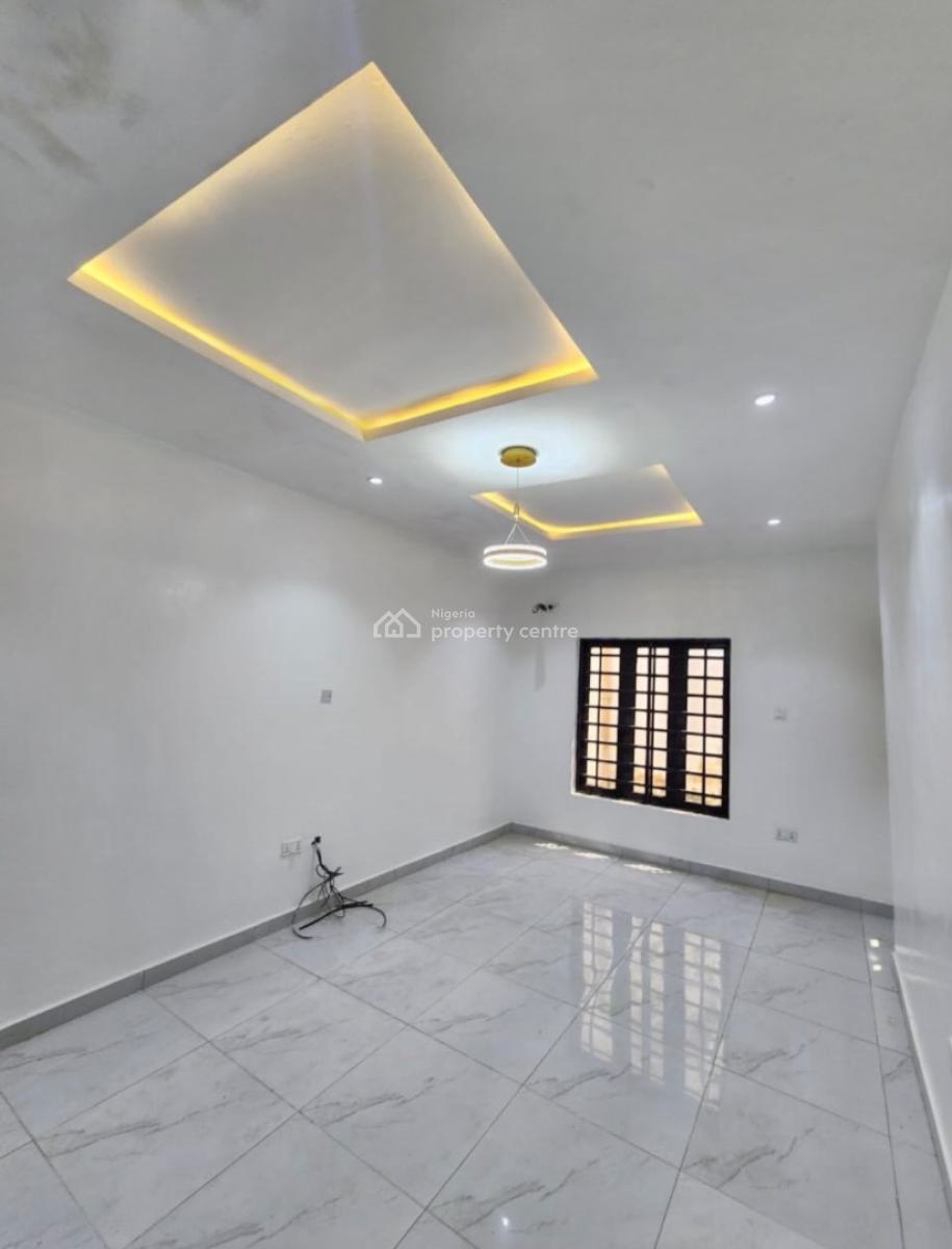 Luxury 2 Bedroom Apartment, Ologolo, Lekki, Lagos, Flat / Apartment for Rent