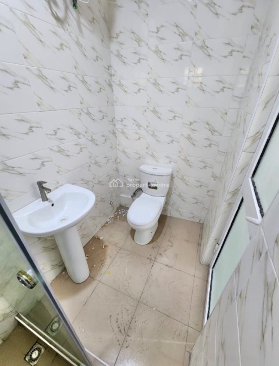 Luxury 2 Bedroom Apartment, Ologolo, Lekki, Lagos, Flat / Apartment for Rent