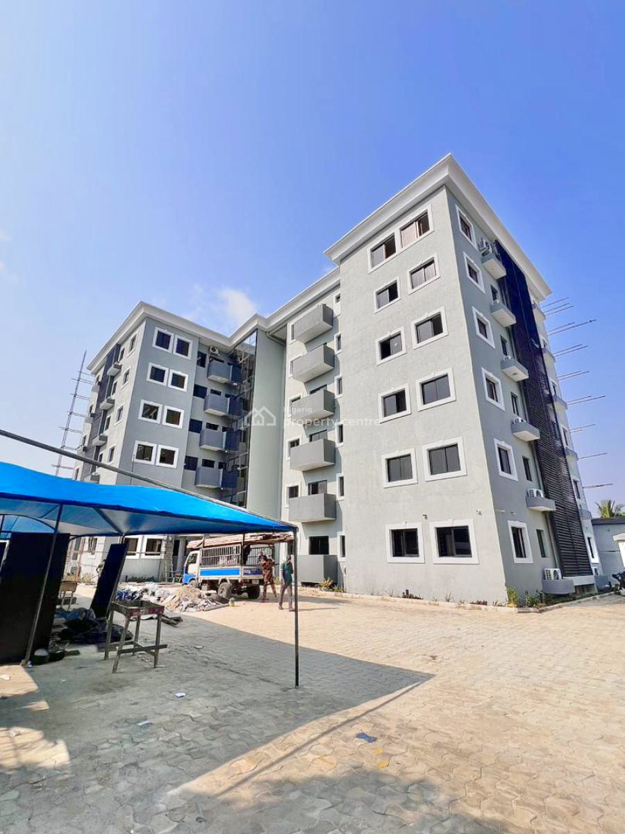 Exclusive 3 Bedroom Apartment with Bq, Lekki Phase 1, Lekki, Lagos, Flat / Apartment for Rent