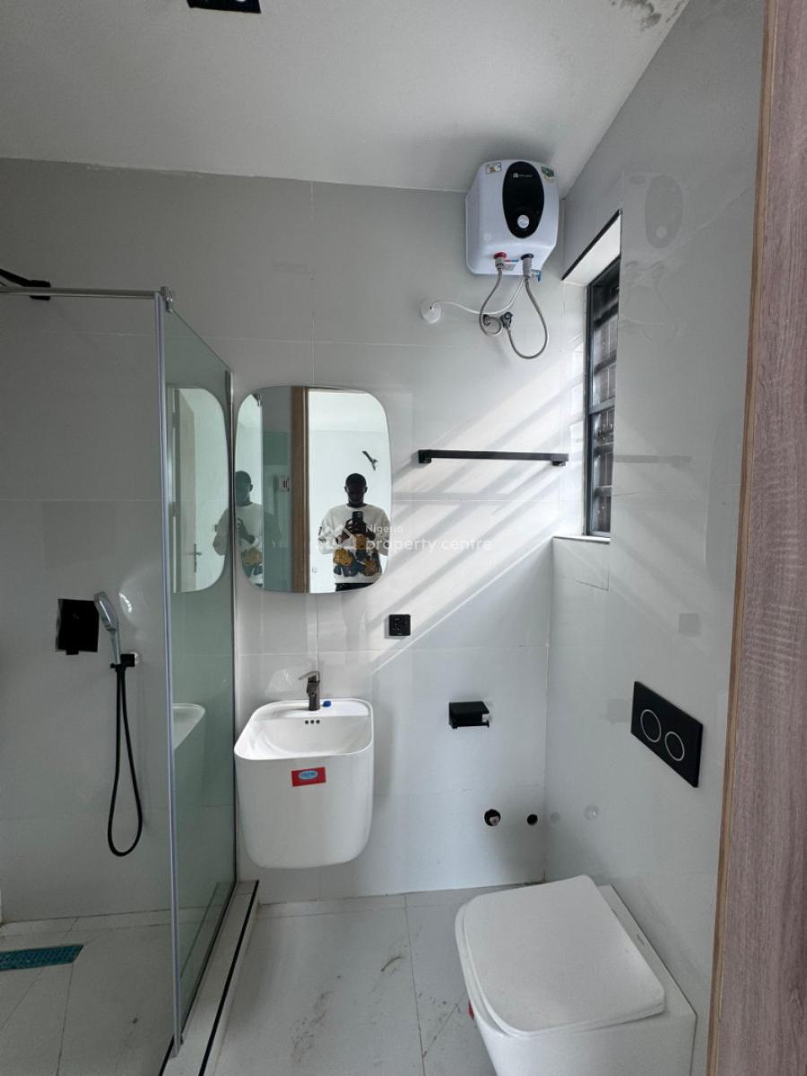 Aesthetically Pleasing 2 Bedroom Apartment with Pool, Gym and Elevator, Ikate Elegushi, Lekki, Lagos, Flat / Apartment for Sale