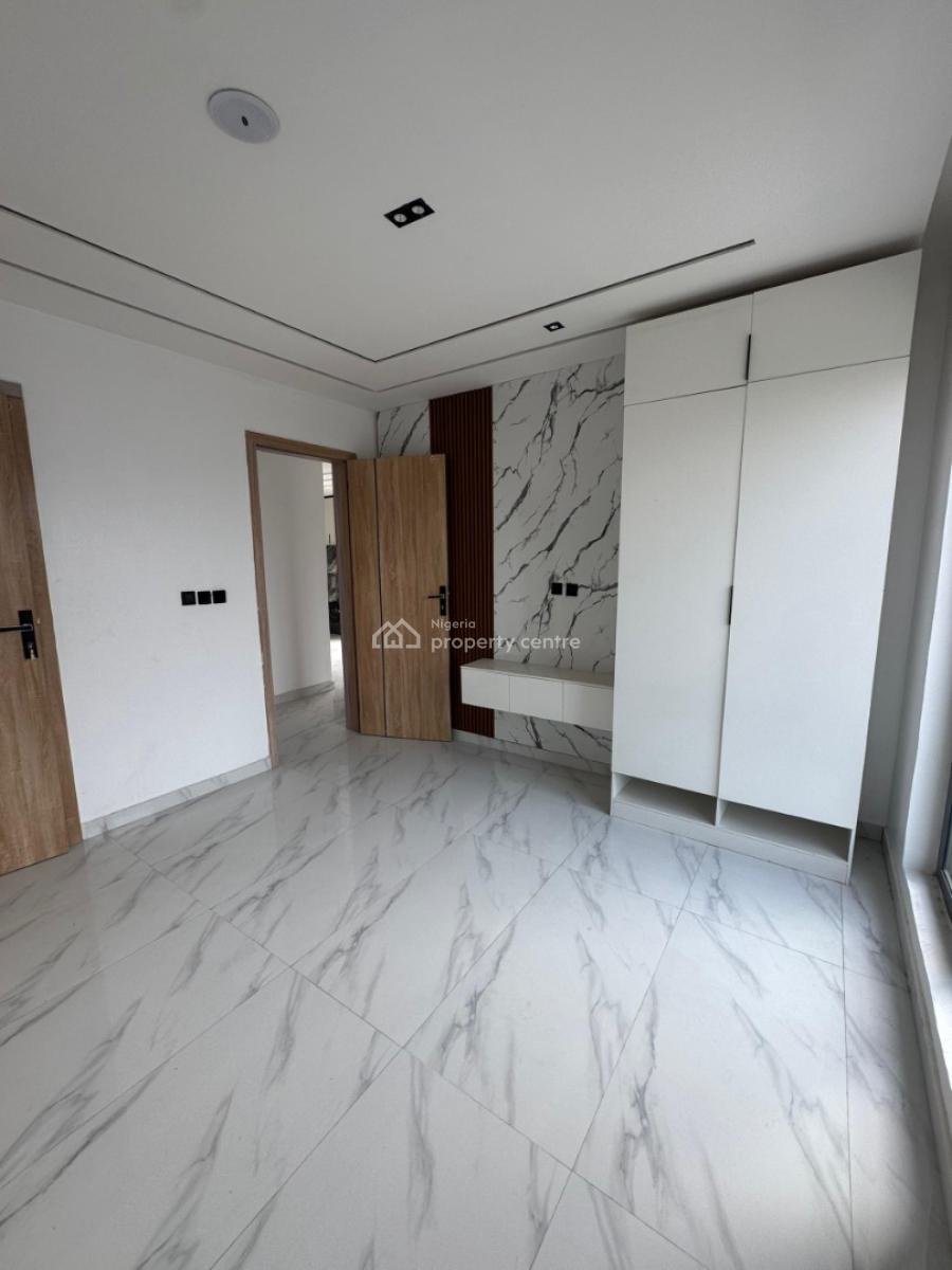 Aesthetically Pleasing 2 Bedroom Apartment with Pool, Gym and Elevator, Ikate Elegushi, Lekki, Lagos, Flat / Apartment for Sale