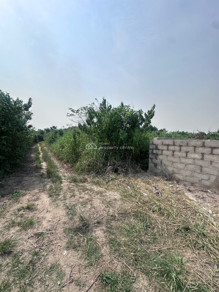 Vacant Land with Foundation Measuring 800sqmts, Lawyerstreet Off Ofada Road, Mowe Ofada, Ogun, Commercial Land for Sale