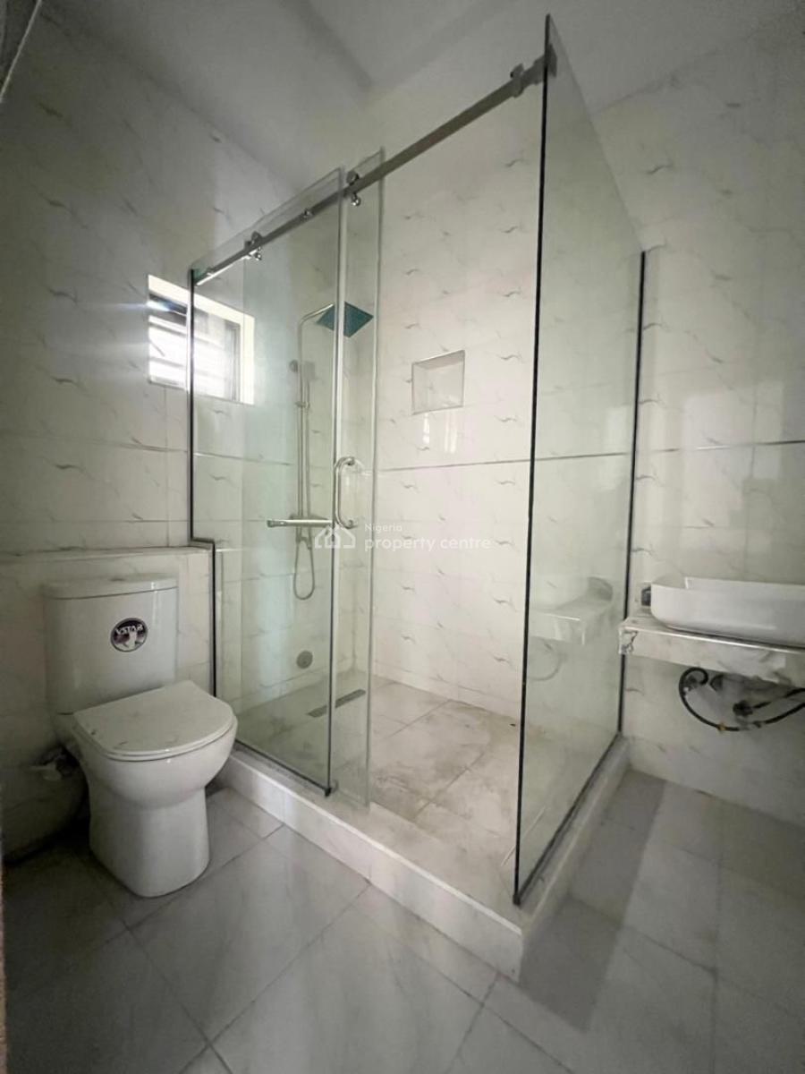 Exquisite   5bedrooms Fully-detached Duplex with Bq, Ajah, Lagos, Detached Duplex for Sale