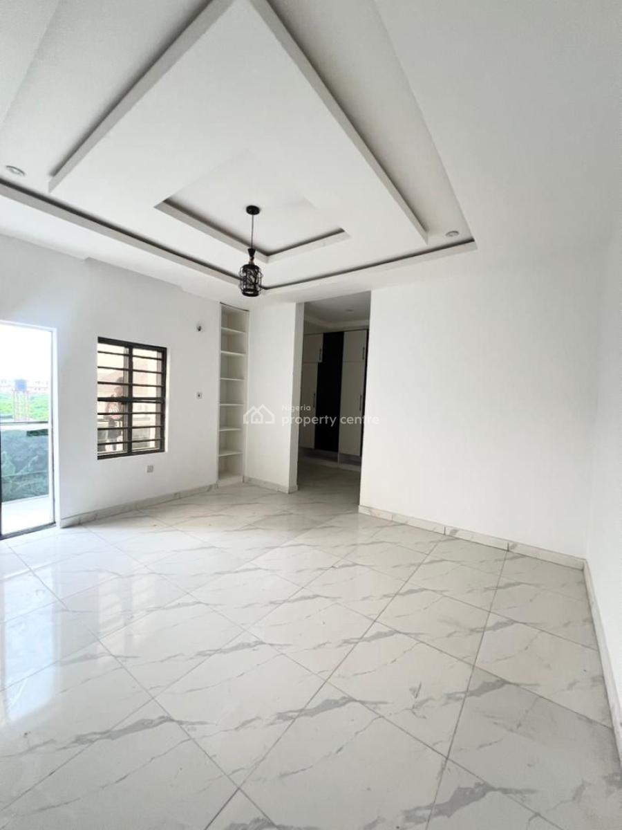Exquisite   5bedrooms Fully-detached Duplex with Bq, Ajah, Lagos, Detached Duplex for Sale