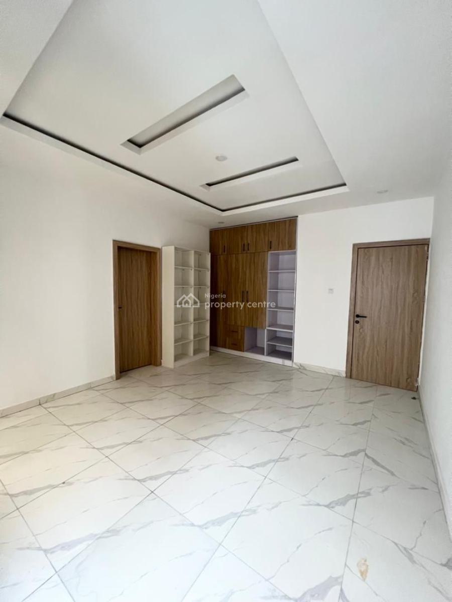 Exquisite   5bedrooms Fully-detached Duplex with Bq, Ajah, Lagos, Detached Duplex for Sale