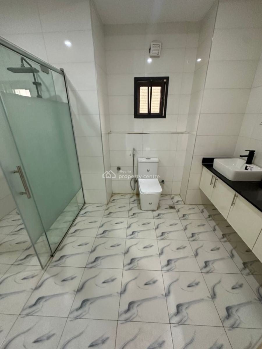 4 Beds Terraced Duplex 1 Room Bq, Jahi, Abuja, Terraced Duplex for Sale