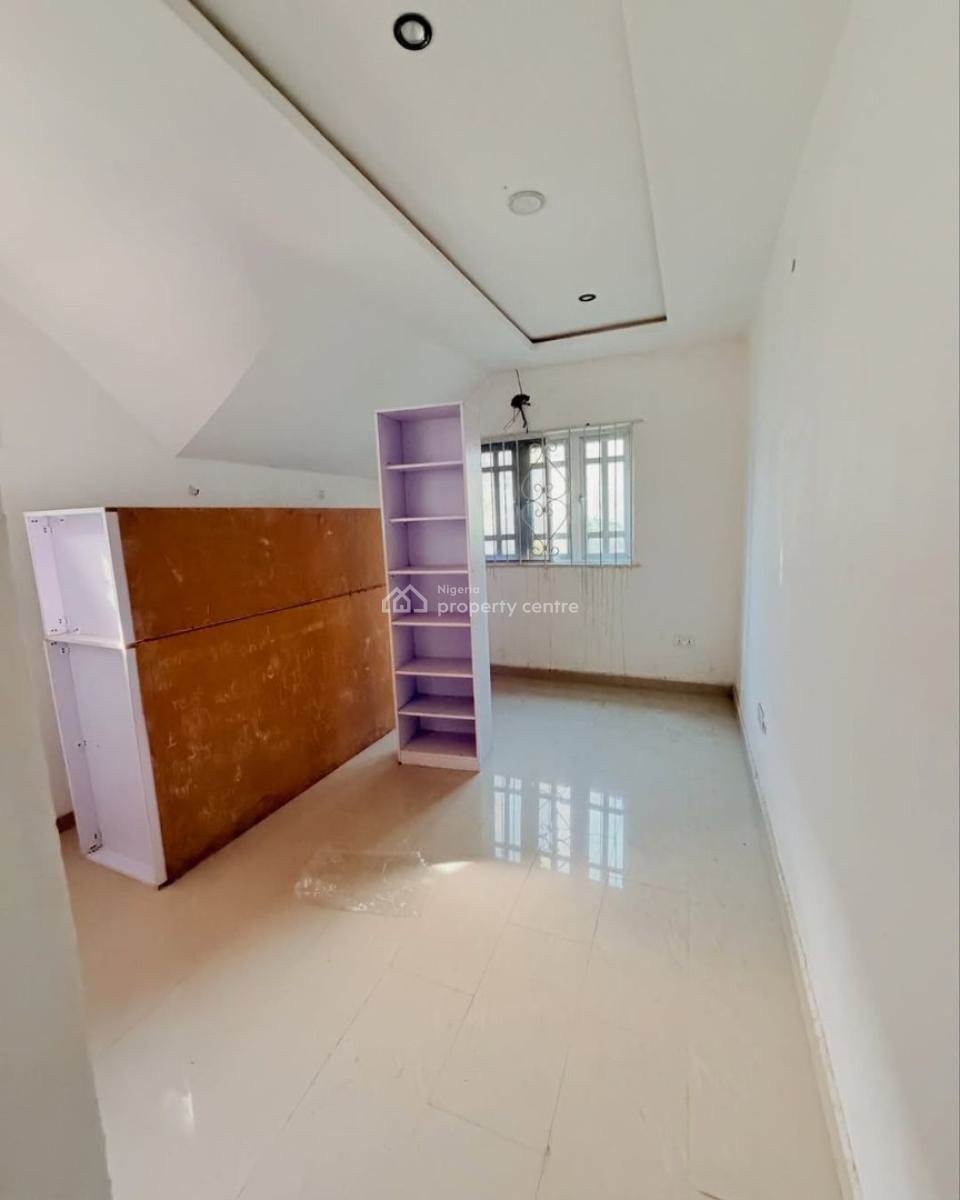 Standard 4 Bedroom Semi Detached  Duplex, Anthony, Maryland, Lagos, Semi-detached Duplex for Sale