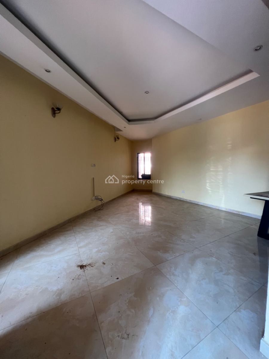 One Bedrooms Flat, Lekki Phase 1, Lekki, Lagos, Mini Flat (room and Parlour) for Rent