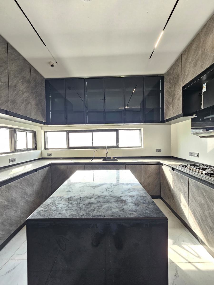 Luxury Spacious 5 Bedroom Fully Detached Duplex with Bq, Swimming Pool, Lekki Phrase 1, Lekki Phase 1, Lekki, Lagos, Detached Duplex for Sale