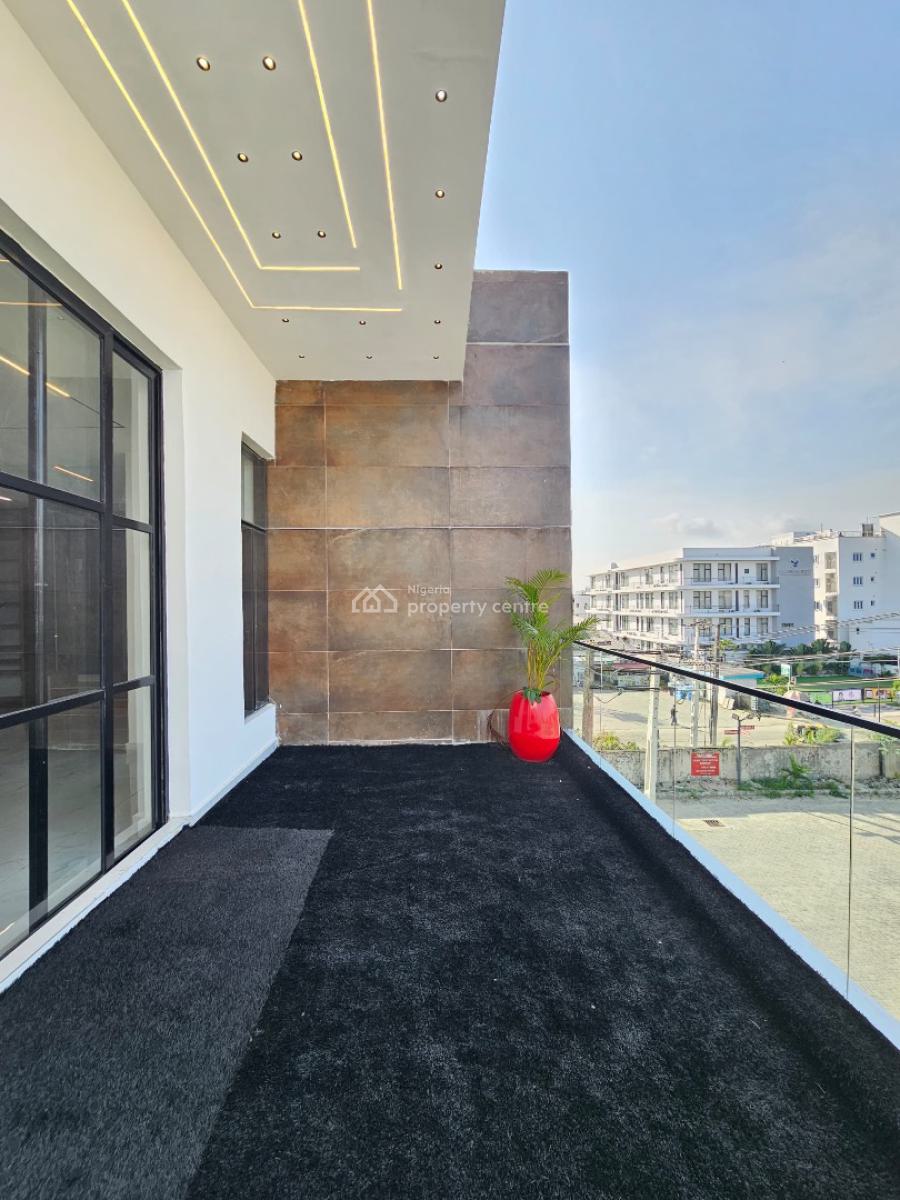 Luxury Spacious 5 Bedroom Fully Detached Duplex with Bq, Swimming Pool, Lekki Phrase 1, Lekki Phase 1, Lekki, Lagos, Detached Duplex for Sale