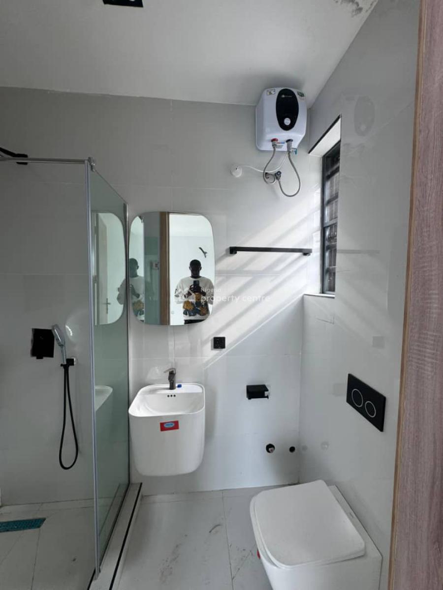 2 Bedroom Flat, Off Kunsela Road Ikate Elegushi Lekki Lagos, Ikate Elegushi, Lekki, Lagos, Flat / Apartment for Sale