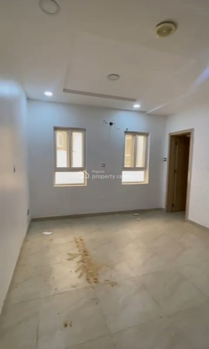 Spacious  Semi Masters Bedroom Inside a Shared Duplex { Video}, Victoria Best Estate Chevron, Lekki, Lagos, Self Contain (single Rooms) for Rent