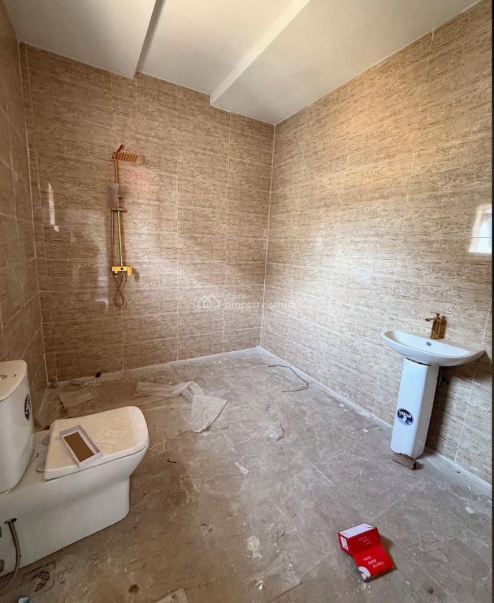 5 Bedrooms Terrace Duplex with a Bq, Guzape District, Abuja, Terraced Duplex for Rent